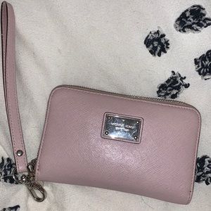 Light pink Michael Kors wallets silver hardware zip